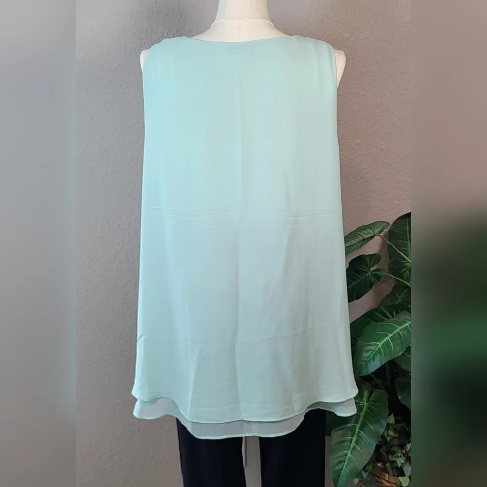 CATO Mint Green Asymmetrical Sleeveless Blouse - Plus Size 22/24W or Size 3X - Picture 3 of 7